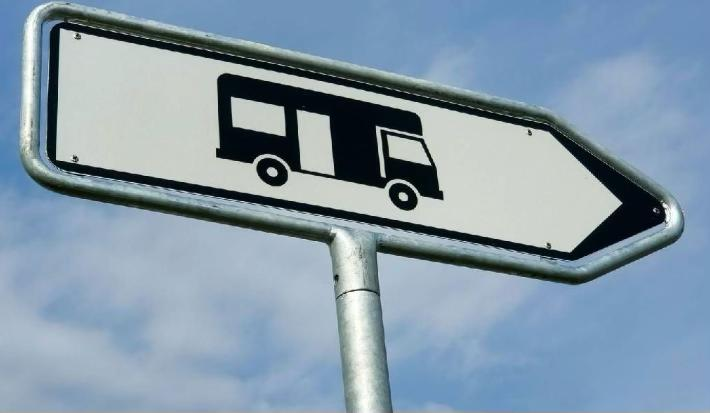 Wegweiser zum Wohnmobil-Stellplatz
